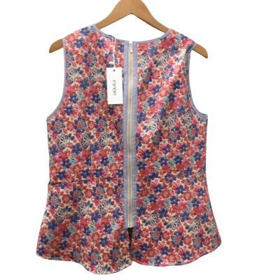 Piper Womens vest/skirt Size 16 Floral 