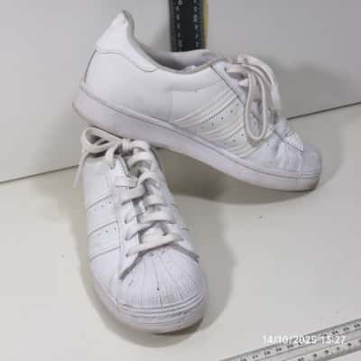 Mens Adidas Superstar White Size 8US Preowned 