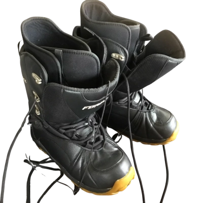  Mens  Force Snow Board Boots Size 12
