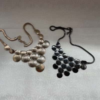  Gorgeous Gold Tone & Black Button Disc Bib Women’s Costume Jewellery Necklace Combo  