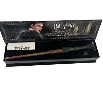 Harry Potter’s Wand With Illuminating Tip 