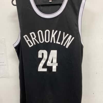 Brooklyn NBA Mens  Size XXL Black  / White jersey 