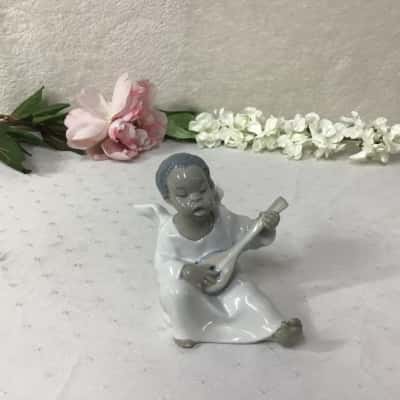 Vintage Lladro Black Legacy Angel Playing Mandolin Porcelain Figurine