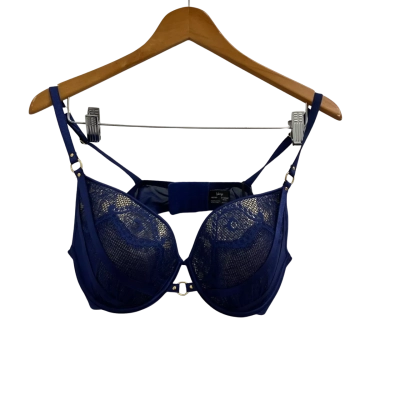 Vamp Amazon Full Cup Bra(16D) and High Leg Brazilian knicker (14). New with tags.