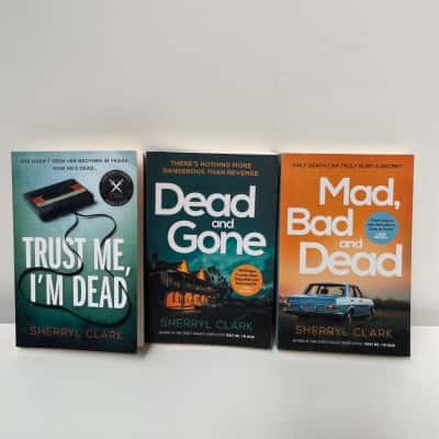 Sheryl Clark, Trust me I’m dead book series x3