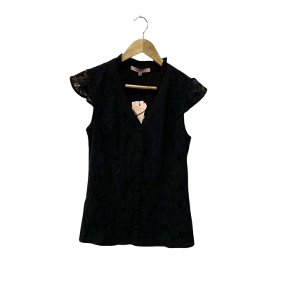 Review Irina Lace   Size 8 Button Up Top Black  
