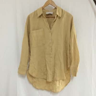 Decjuba Womens  Size S Long Sleeve Shirt Champagne / Khaki / Nude 