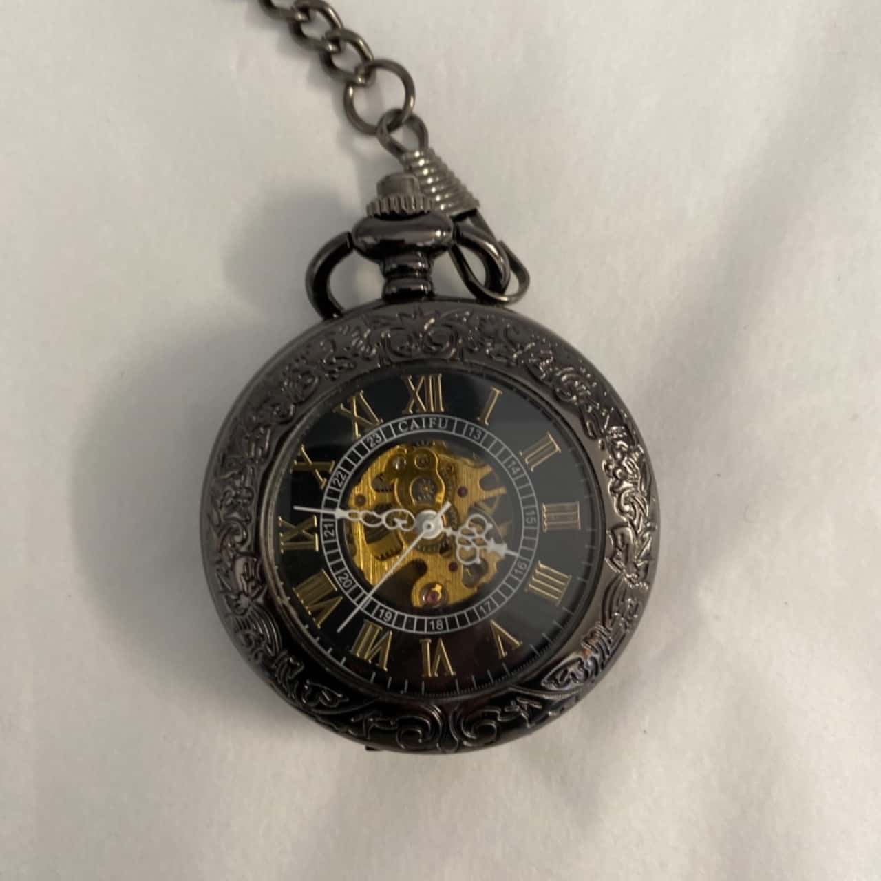 Womens wind up pocket watch(s)