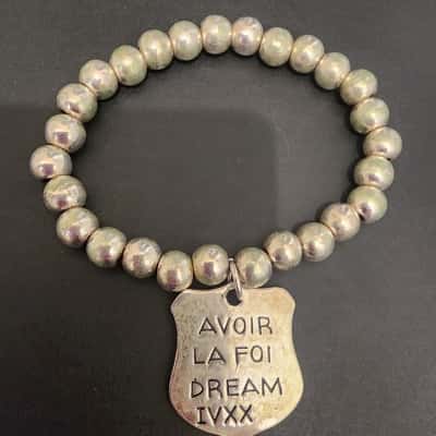 Cat Hammill Silver Alloy elastic bracelet "Amour"