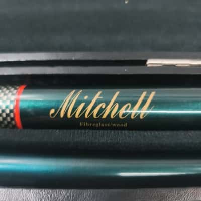 Mitchell 146cm Fibreglass/Wood Pool Billiards Cue In Case Preowned As Is 