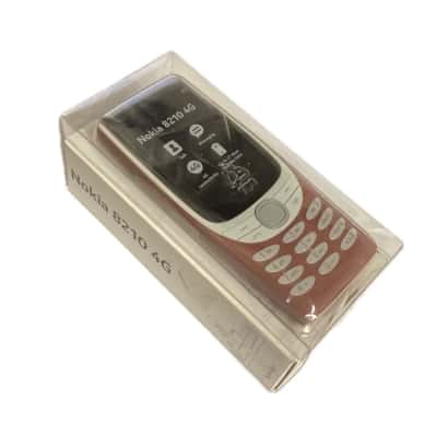 Nokia 8210 4G in box