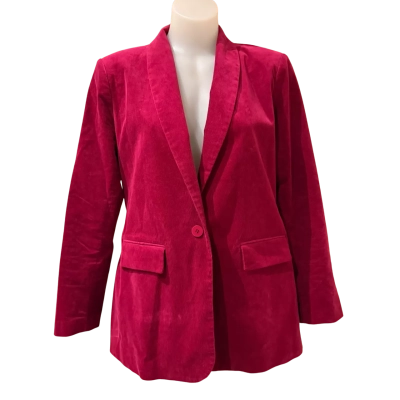 Capture.   Single Breasted Blazer.  Magenta.   Size 16 