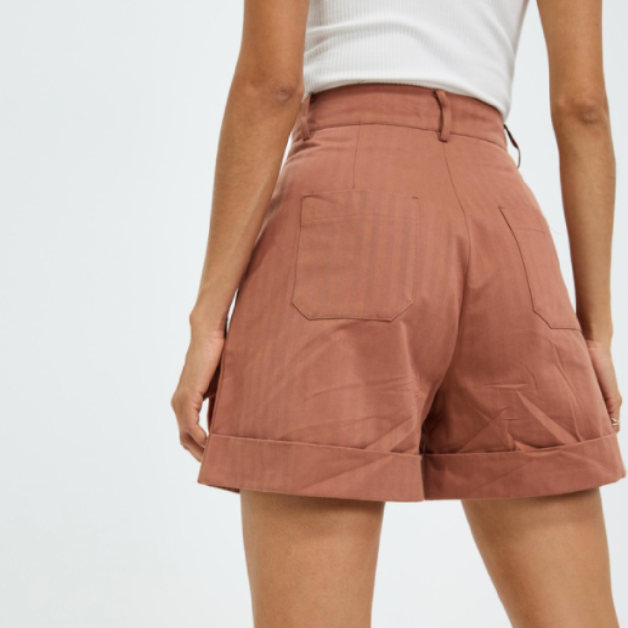 AMBER LEOPARD AERO SHORT main image 1