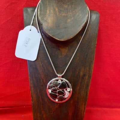  Women's Silver Tone Curvaceous Pendant Necklace 