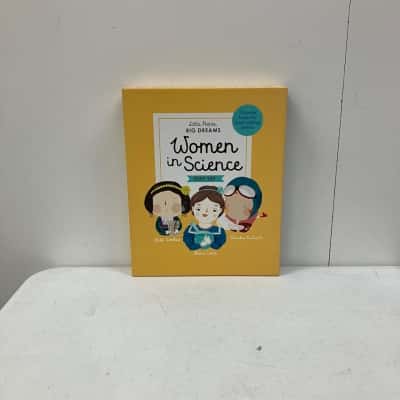 Little People, Big Dreams Women In Science Gift Set