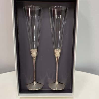 Vera Wang by Wedgewood Toasting Flutes