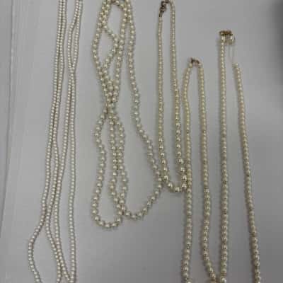  Women’s Costume necklace bundle 