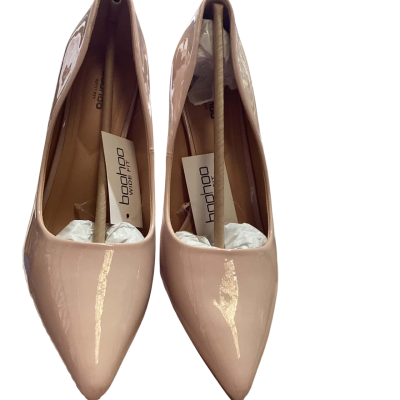 Boohoo Womens  Size 8 Heels Nude 