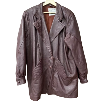 Vintage Styled By Yorn Paris Womens Size 40 Maroon Leather Jacket  