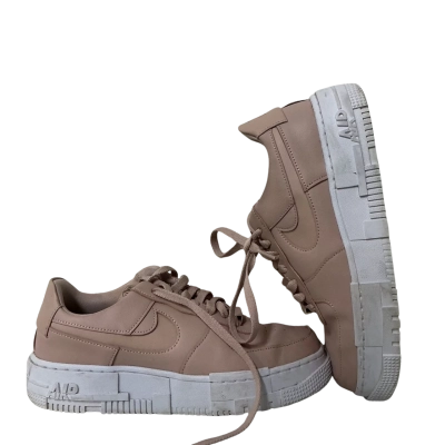 Air Force Nike  Size 40 Sneakers Beige / Pink  