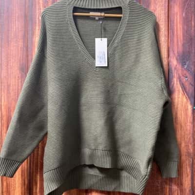 Madison The Label  Size XS Khaki jumper new 