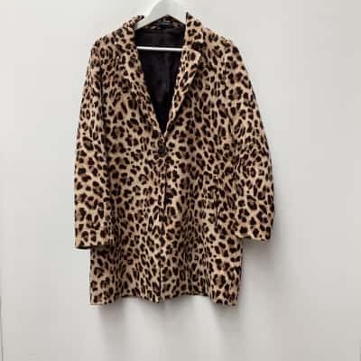 French Connection Womens  Size 10 Animal print jacket 
