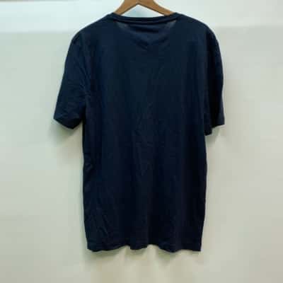 TOMMY HILFIGER T-Shirt Size XL