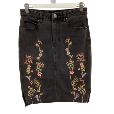 Decjuba Denim Skirt - Floral Embroidery - Size 8