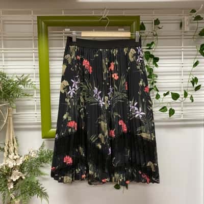 Ted Baker Womens  Size 2 Pleated Skirt Floral / Multicoloured 