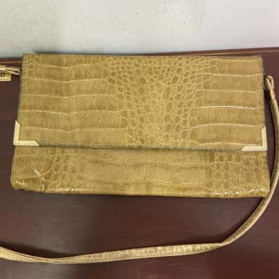  Womens Handbag Brown 