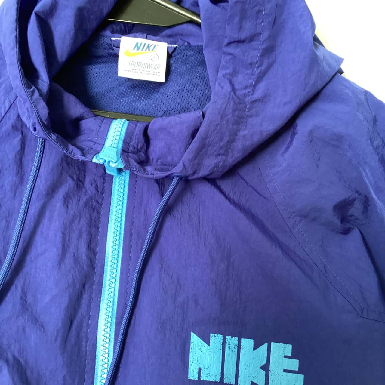 nike spray jacket mens