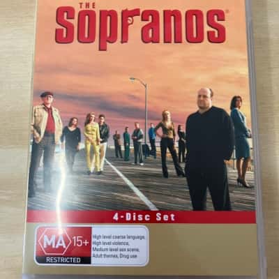 The sopranos complete third season