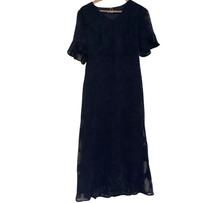 BNWT** MSGLAMER  Ruffle Flutter Lace Midi Dress.   Size M   Navy