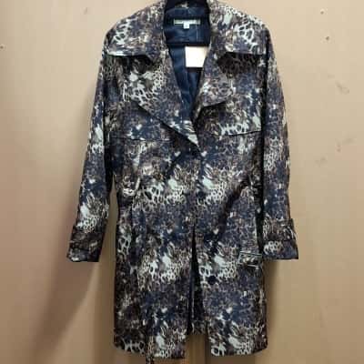 Noni B Womens  Size 12 Trench Coat Animal print 