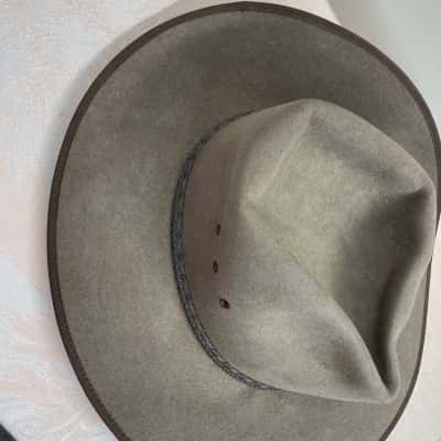 Akubra Mens Green hat size 57