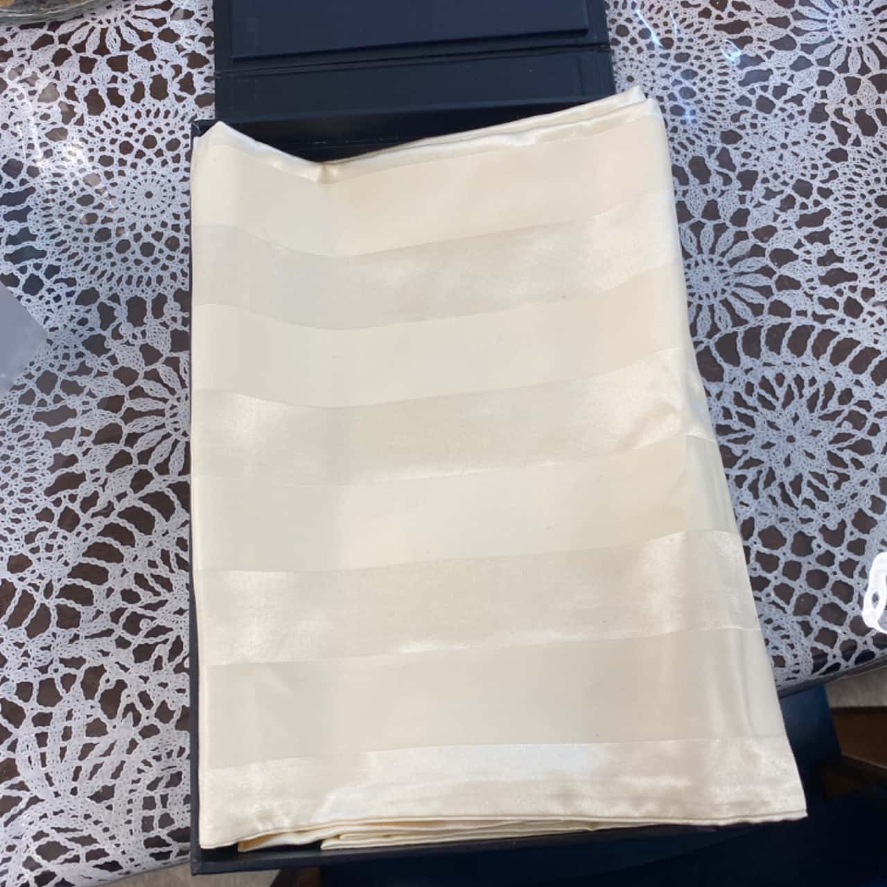 She by Sheridan Cream/ ivory Pillowcases mulberry Silk