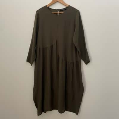 Alpha60 Womens  Size L 100% Silk 'Nelly' Shift Dress Olive Green