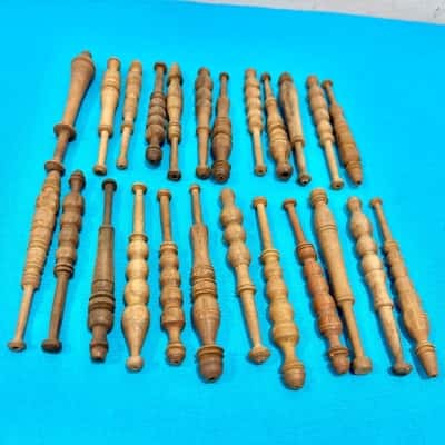 Vintage Lace Bobbin Set x 24 pieces 