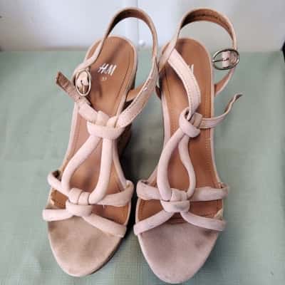 H&M Womens  Size 37 Beige / Nude H&M Cork Wedge Sandals 