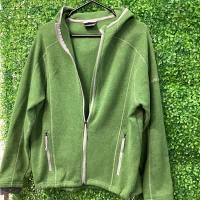 Kathmandu Mens  Size L Front Zipper Green jacket