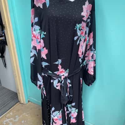 Taking Shape Womens  dress Size 24 