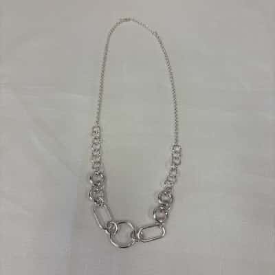  Women's Silver Tone Geometric Link Necklace 