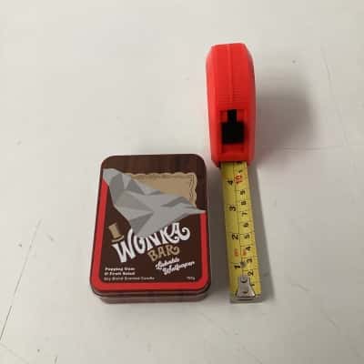 Wonka bar candle 