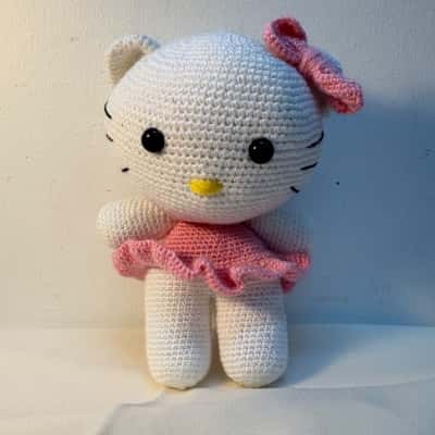 Knitted Hello Kitty Toy 