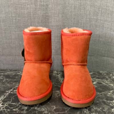 UGG Kids  Size 11 / 12 Shoes Coral 