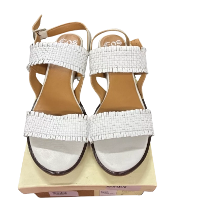 Eos Womens  Size 10 Sandals White 