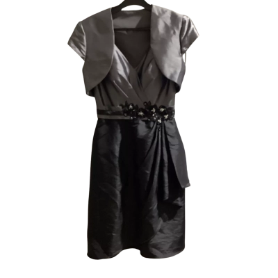  Vita Womens Size 8 Dress and Jacket