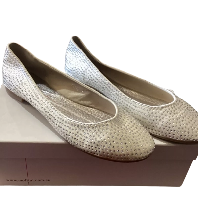 Mollini Womens  Size 41 Flats White 