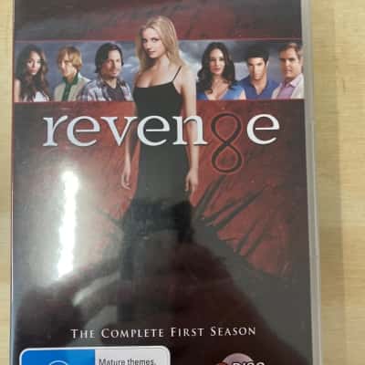 Revenge The complete first season 