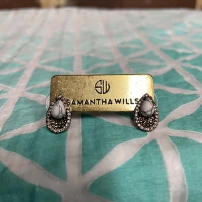  Samantha Wills Gold Tone Tear Drop Earrings With White Stone Womens 